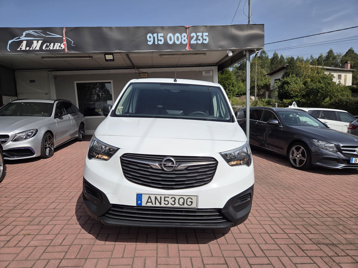 OPEL COMBO LONGA 2022