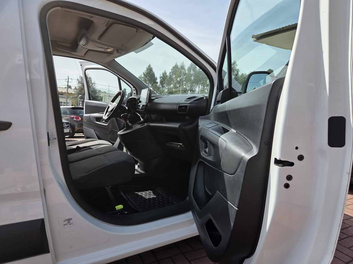 OPEL COMBO LONGA 2022