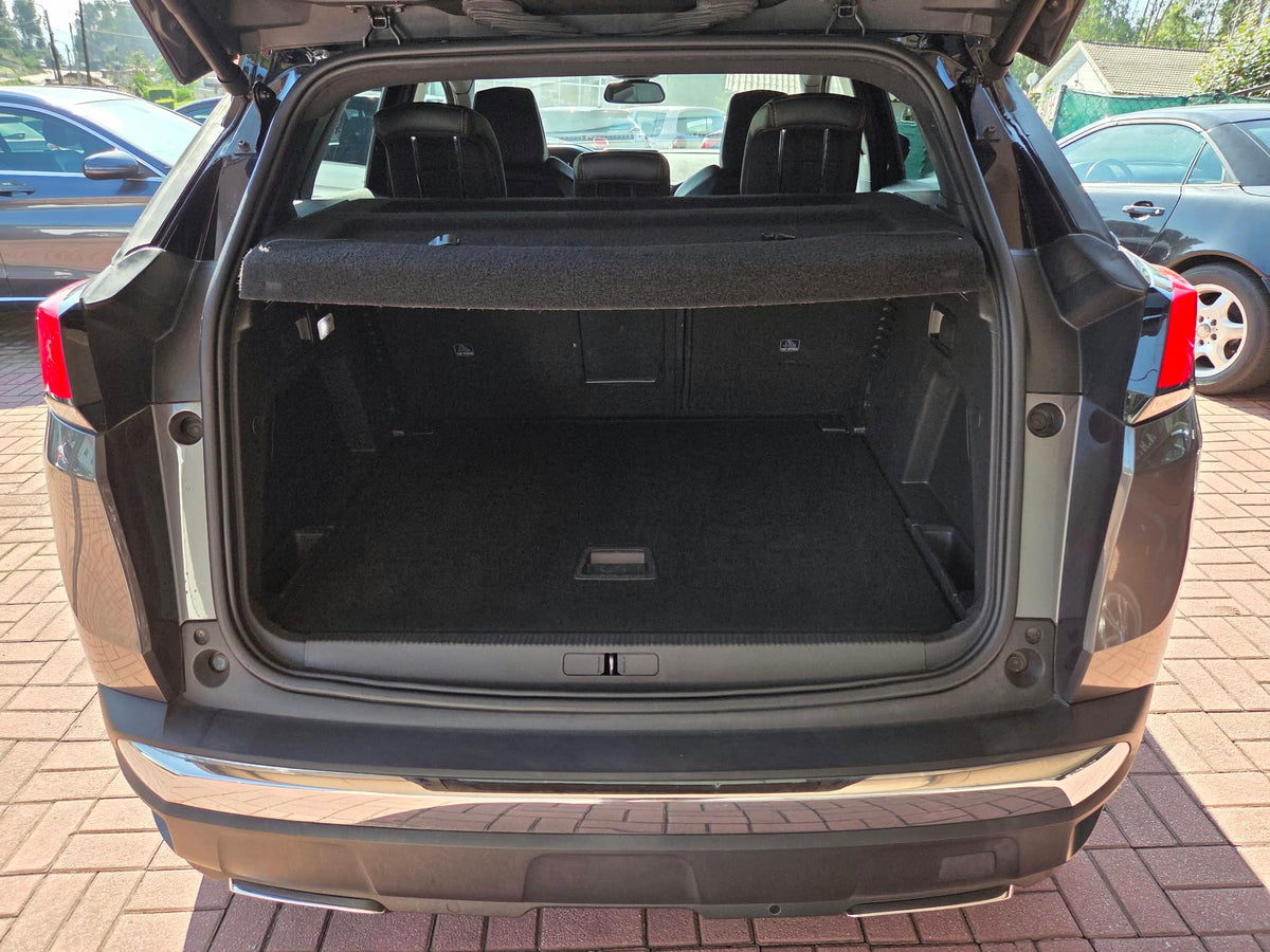 PEUGEOT 3008 GT LINE EAT8