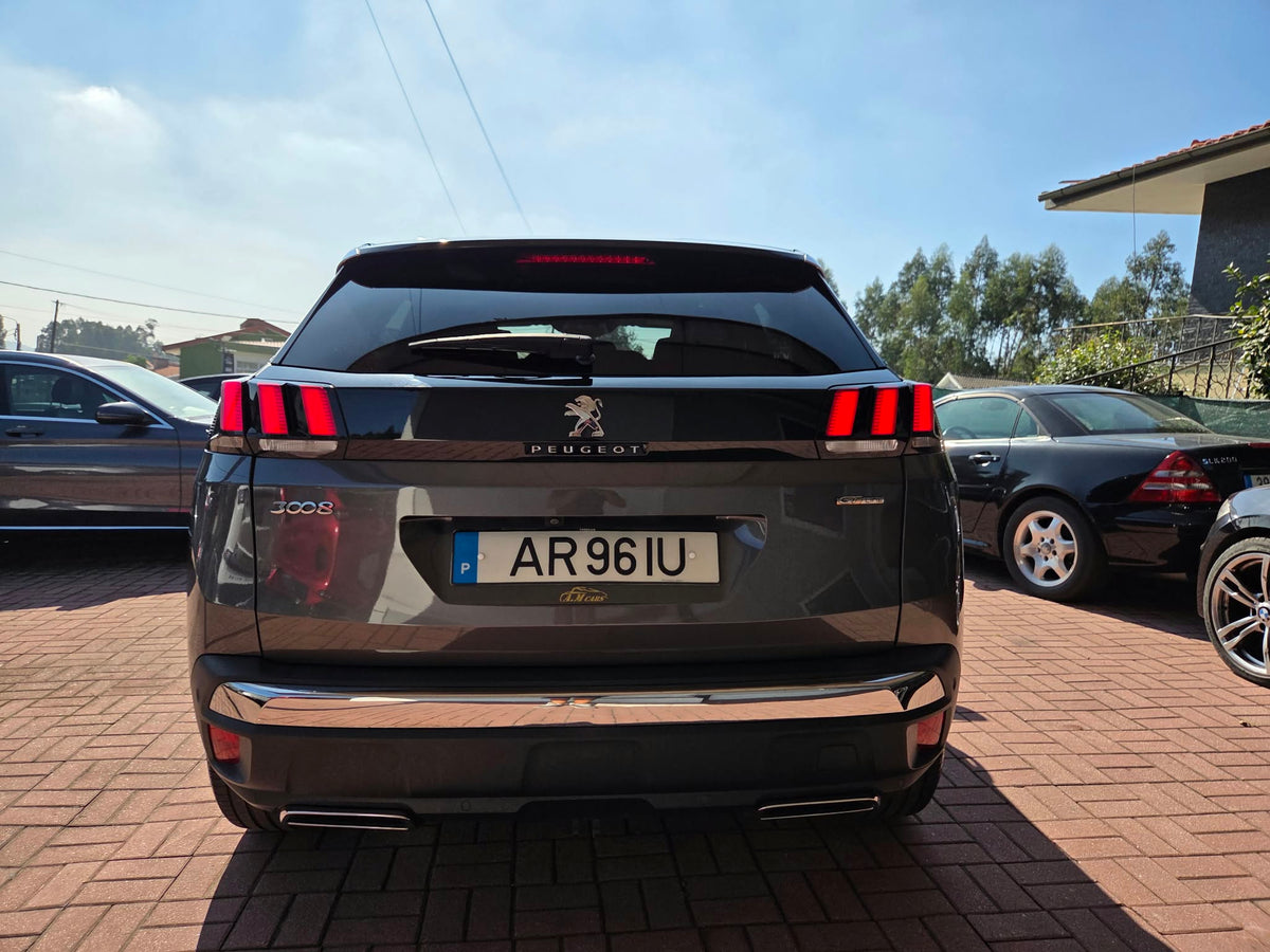 PEUGEOT 3008 GT LINE EAT8