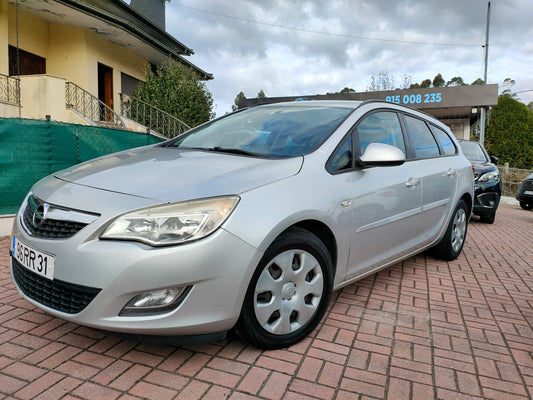 Opel Astra Sport Tourer