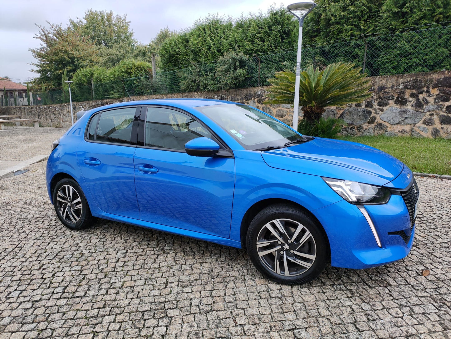 Peugeot 208 Allure