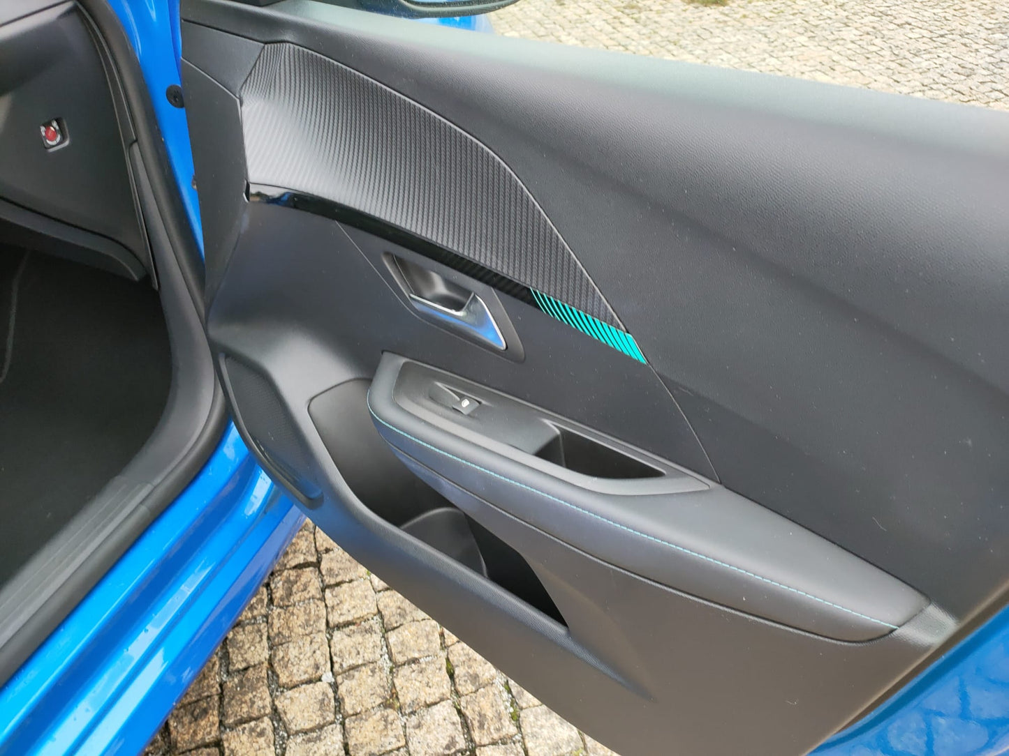 Peugeot 208 Allure