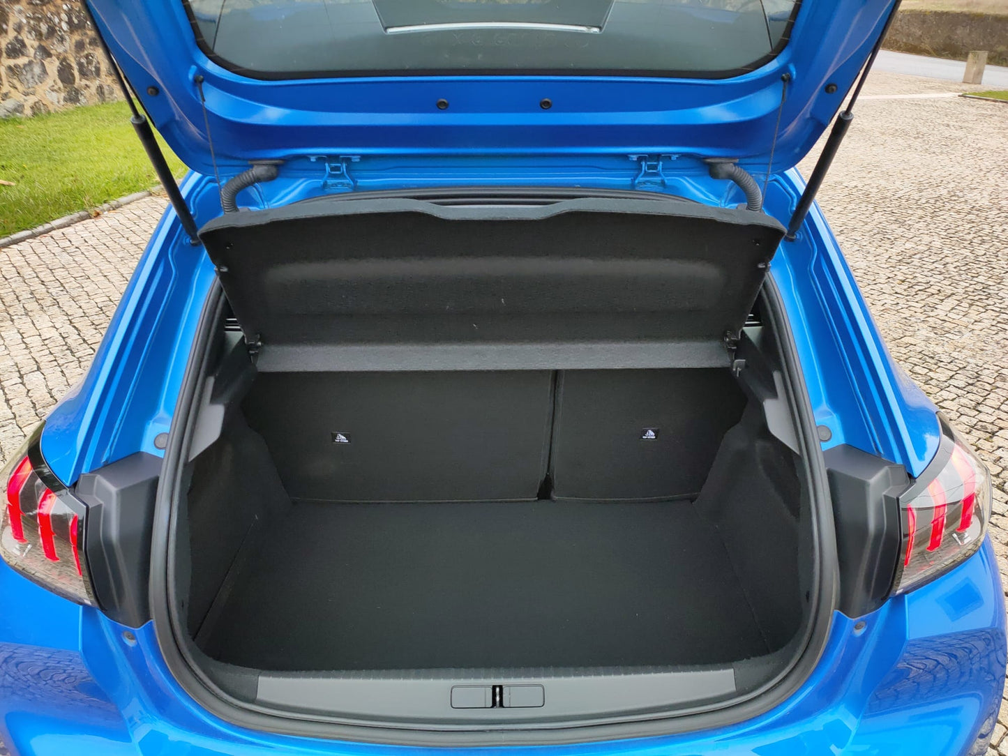 Peugeot 208 Allure